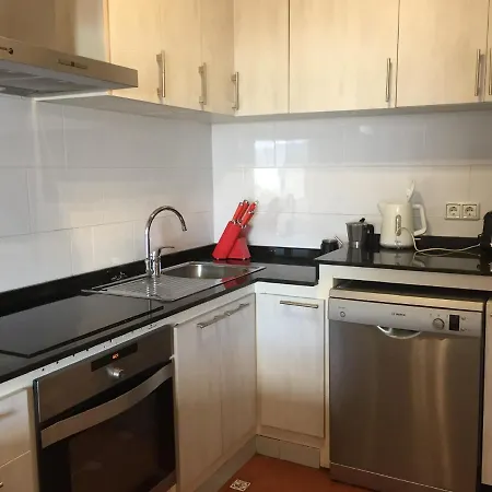 Apartment Comfortable Duplex, 70M From The Beach, Sea View From Balcony, Free Wifi